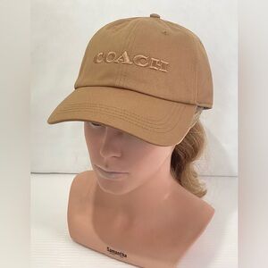 Vintage Coach Bucket Hat with belt buckle trim Coach | Accessories | Vintage Coach Bucket Hat With Belt  main image 4